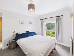 Bedroom - click for photo gallery